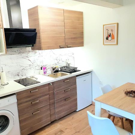דיז'ון Appartement Cosy Entier, Parking Gratuit Dans La Rue מראה חיצוני תמונה