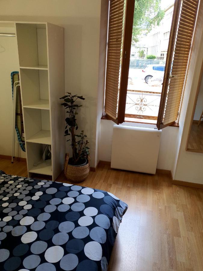 דיז'ון Appartement Cosy Entier, Parking Gratuit Dans La Rue מראה חיצוני תמונה